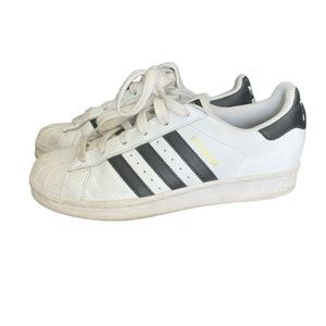 Adidas Superstar Y5.5 / Fits W7